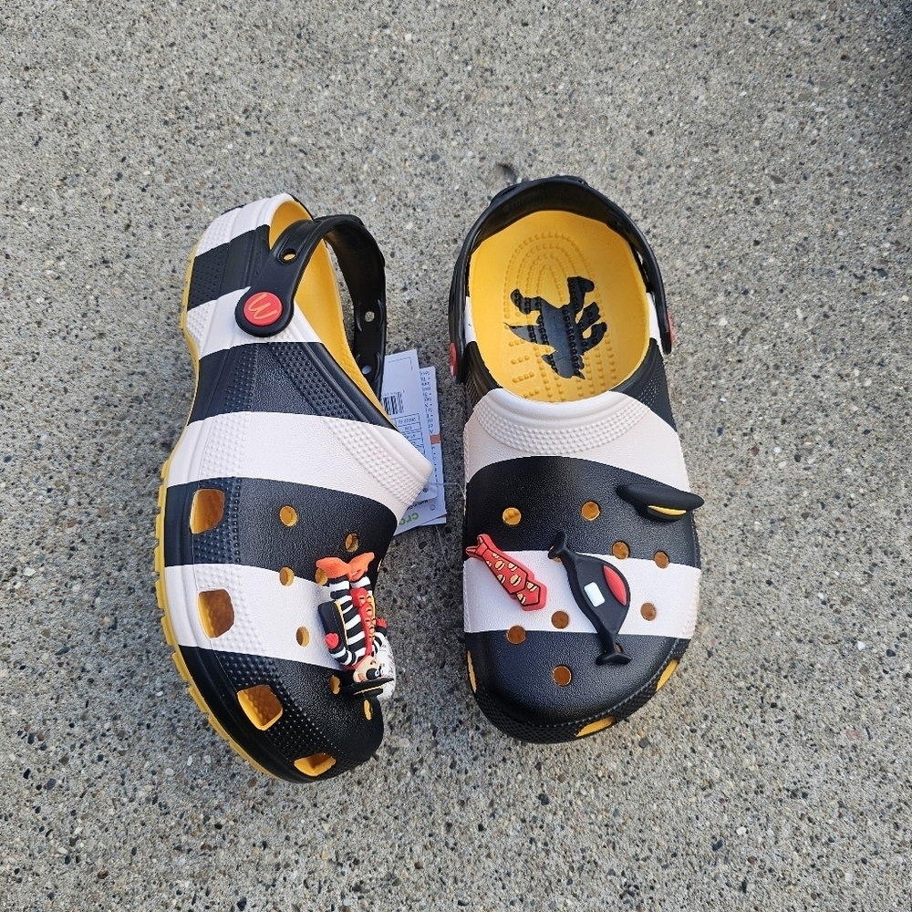 New Crocs McDonald's Sandals Women's Size 8 & 9 - Picture 9 of 14